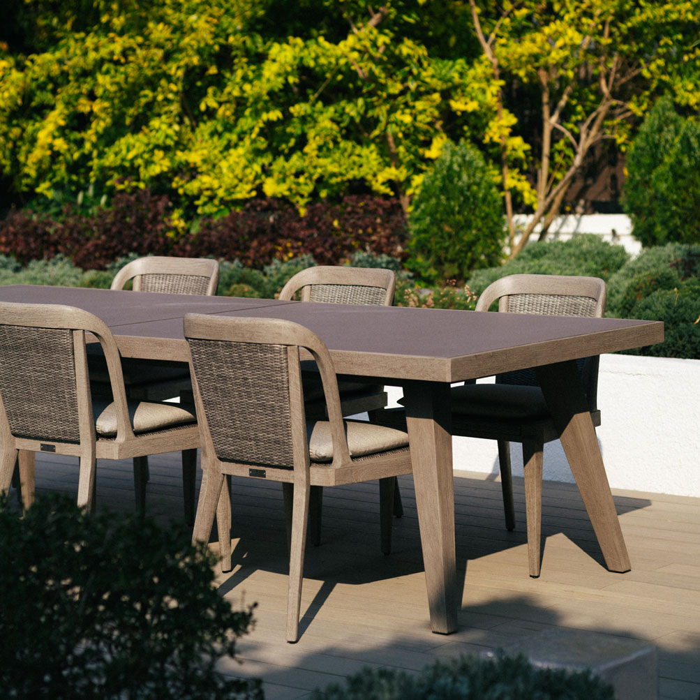 Image Slideshow Image: 20250321 Andre Fu Living Still L 00314