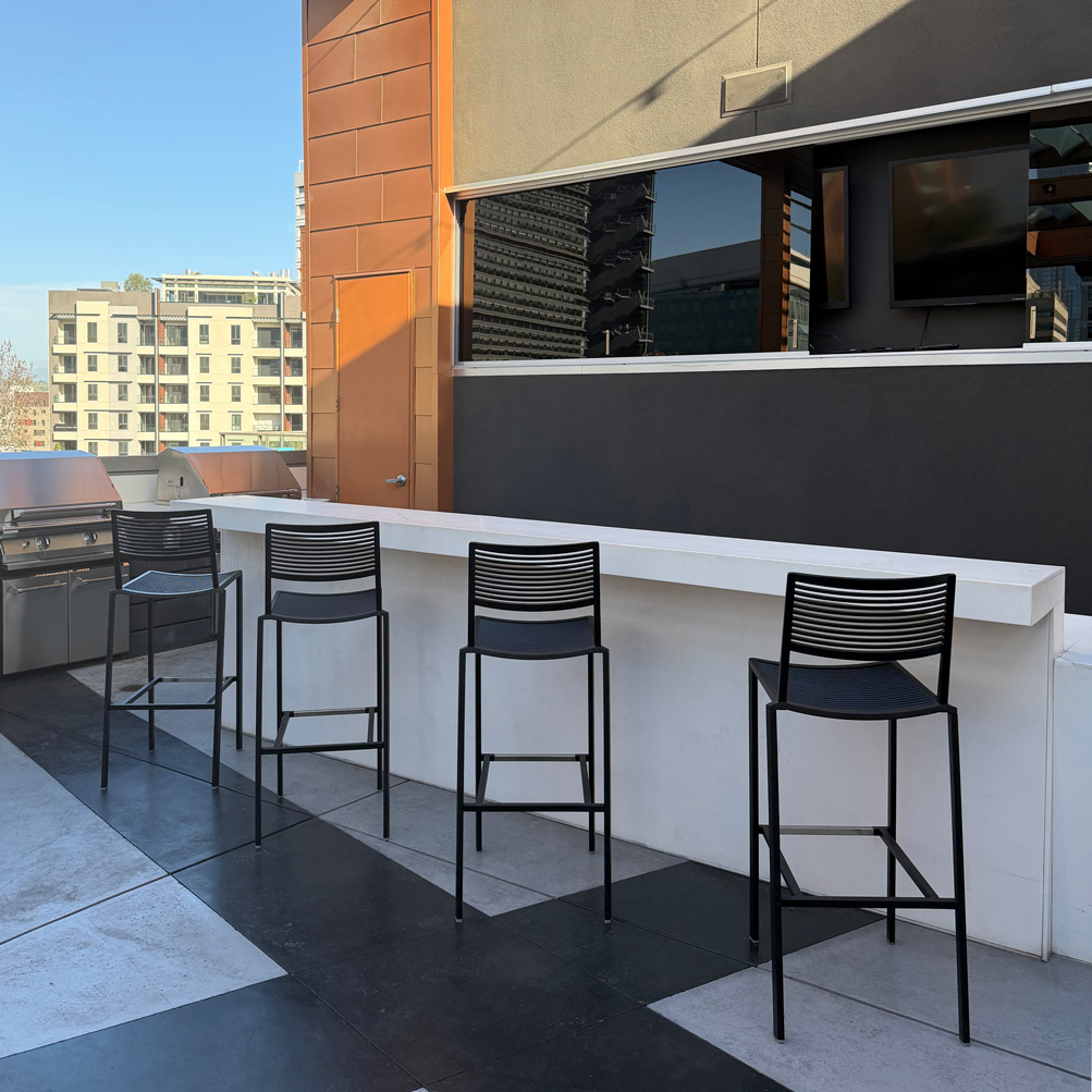 Image Slideshow Image: AVALittleTokyoApartments LosAngeles CA 01