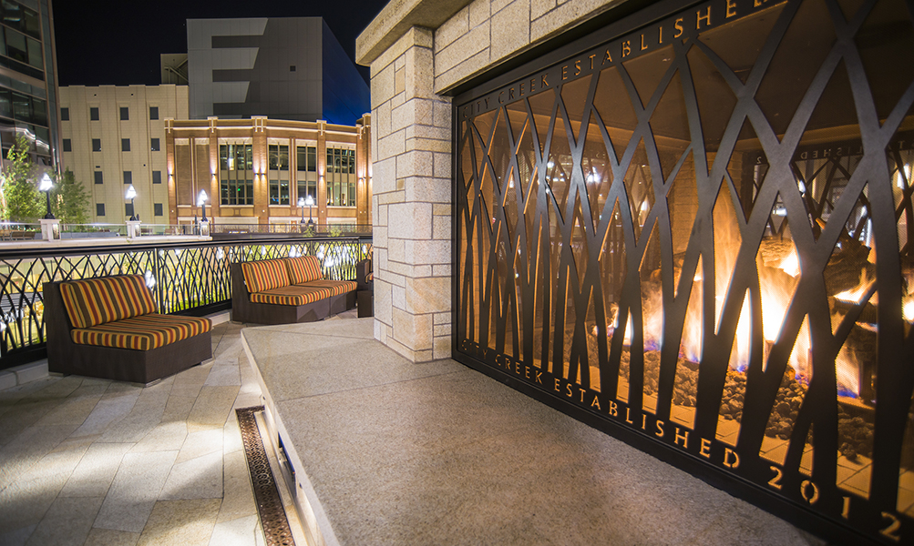 Image Slideshow Image: CItyCreekCenterUT02