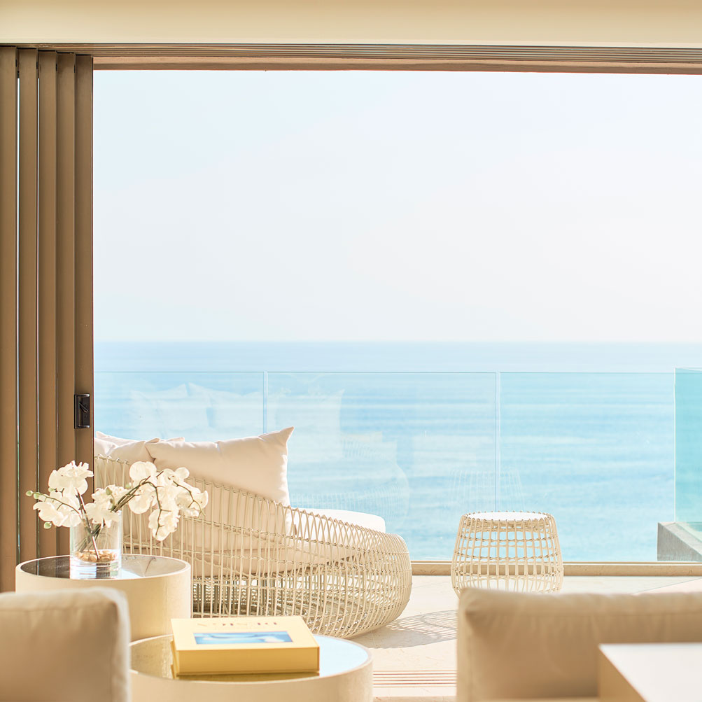 Image Slideshow Image: MargaretBissuInteriorDesign PrivateResidence IxtapaZihuatanejo Mexico 02