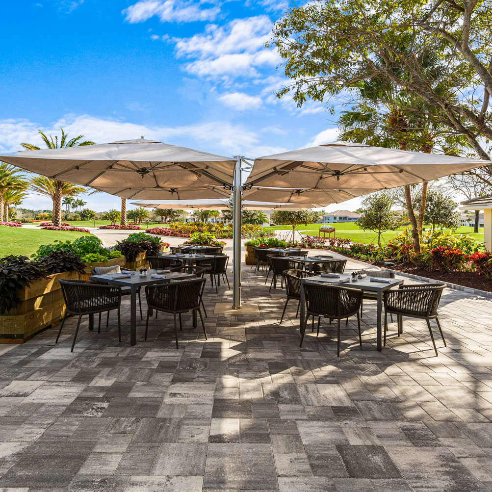 Image Slideshow Image: SandwedgesCafeAtWoodfieldCountryClub BocaRaton FL 02