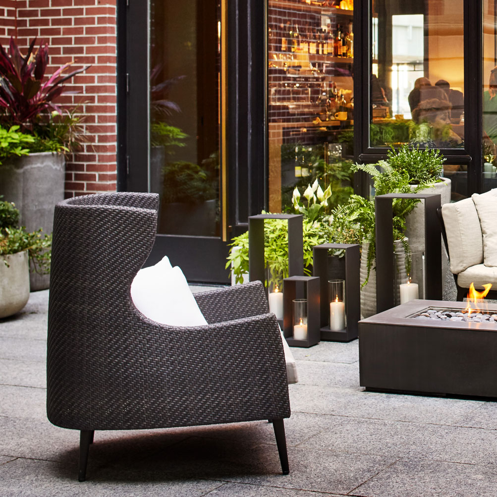 Image Slideshow Image: TheWhitneyHotel Boston MA 05